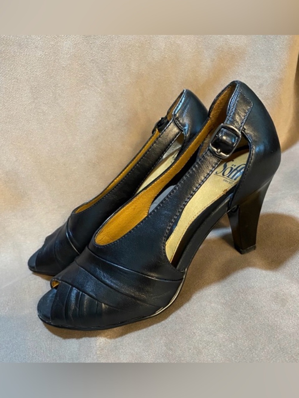 Sofft Black Leather Peep-Toe Heels